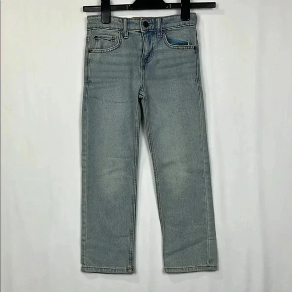 Art Class Boys Jeans 6 Light Wash Relaxed Straight Fit Adj Waist Pockets NWT - Picture 1 of 9